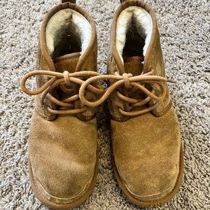 Ugg Neumel Chestnut boots - Youth 6 / Women’s 8